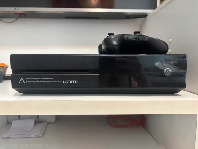 Xbox one - 2 controles + jogo