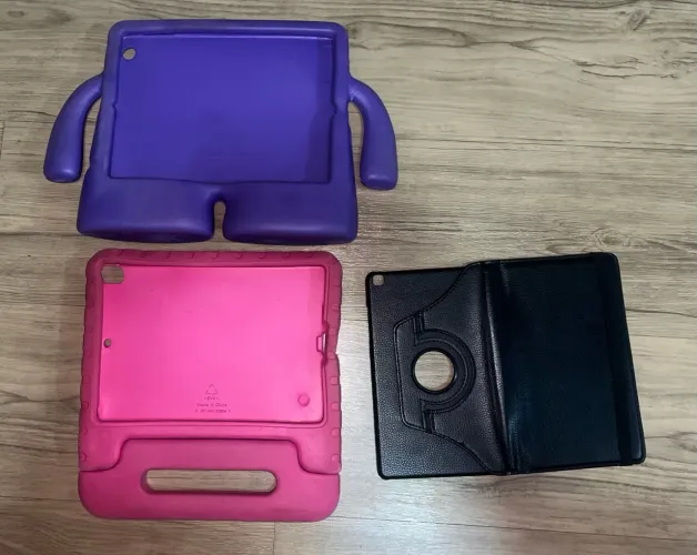 Capa para tablet iPad e Samsung