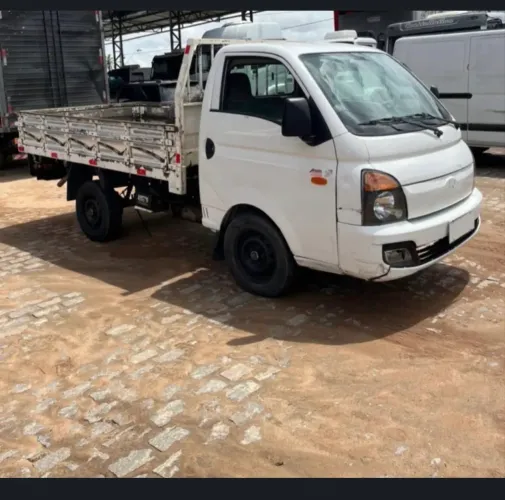Hyundai HR 2.5 TCI Diesel (rs/rd) 2013