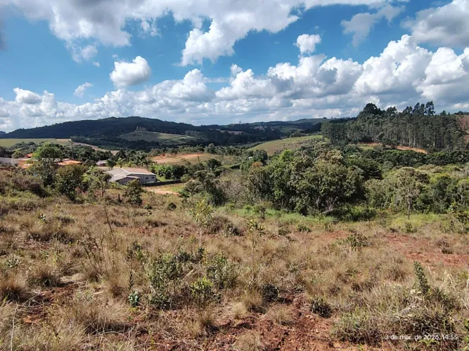 Terreno 2100 m²