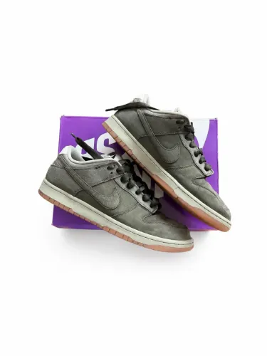 TÊNIS DUNK NIKE VERDE MILITAR