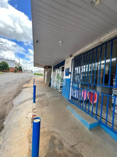 Prédio Comercial e Residencial Frente para Av Dahil Amorim Excelente Oportunidade I