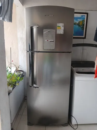 Vendo geladeira Brastemp