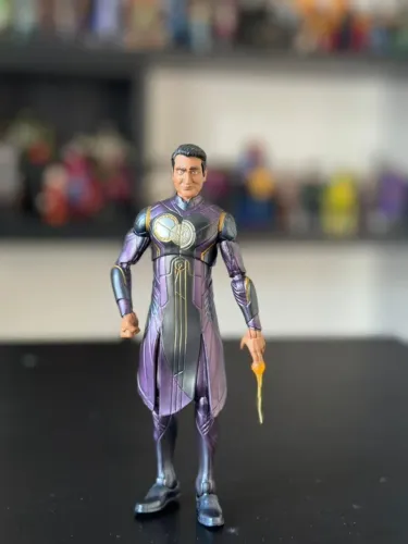 Marvel Legends Kingo Completo s/BAF