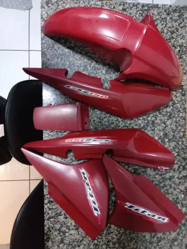 Carenagem titan ks 150 2006