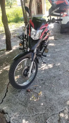 Vende- se moto
