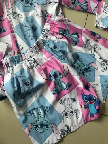 Conjunto Stich menina TAM 14 anos