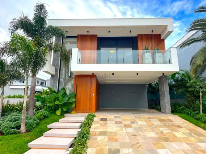 Sobrado com 4 dormitórios à venda, 300 m² por R$ 3.500.000,00 - Marechal Rondon