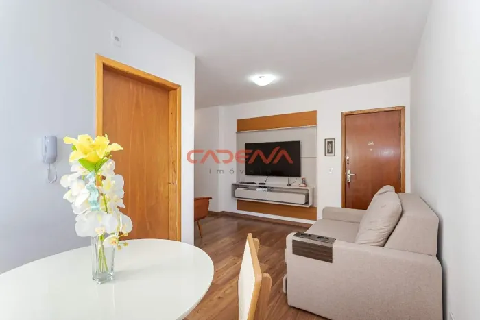 Apartamento com 1 quarto e 1 vaga à venda no Rebouças