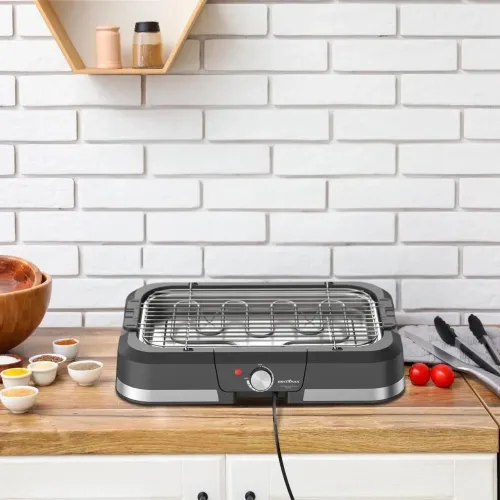 Churrasqueira Elétrica Britânia Bcq40 Menos Fumaça Cor Preto 1500W