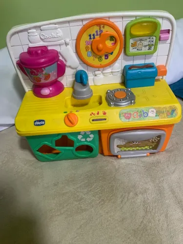 Cozinha falante chicco somente o brinquedo