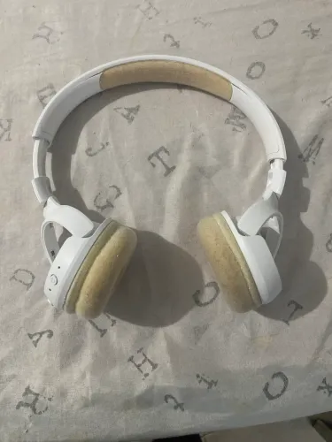 Headphone JBL 720BT 2 anos de uso perfeito estado