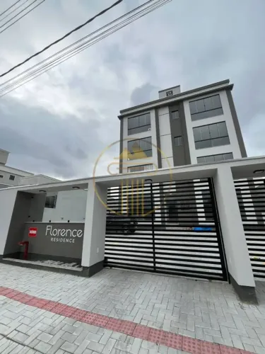 Apartamento para alugar com 02 dormitórios no bairro Areias, Tijucas-SC