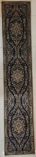 Passadeira iraniana Nain