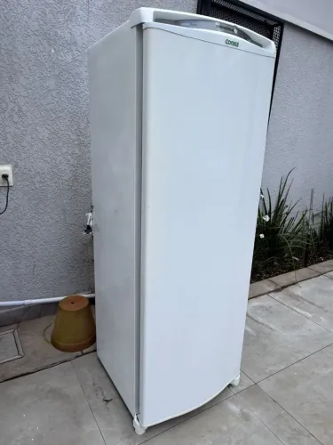 Vendo geladeira consul frost free entrego em balneário camboriu e região 