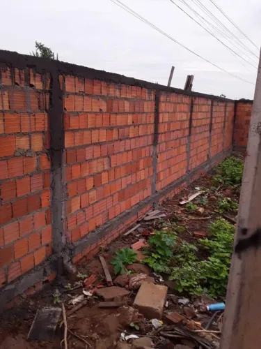 Vendo/troco terreno no bairro Uberaba