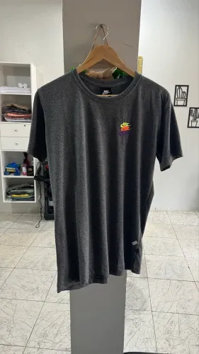 Camisa gola O masculino