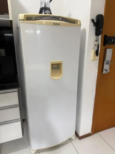 Geladeira Consul