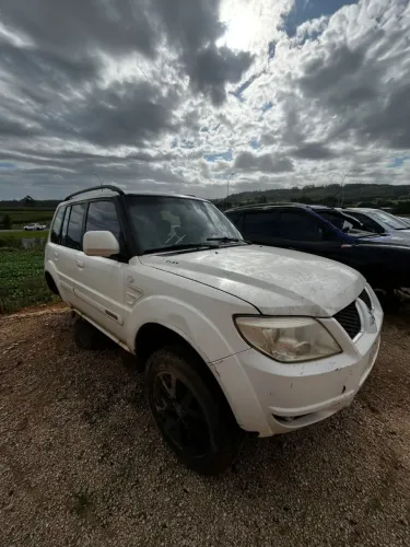 SUCATA MITSUBISHI TR4 2.0 MANUAL 2010 PRA VENDA DE PEÇAS