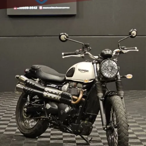 STREET SCRAMBLER 900cc