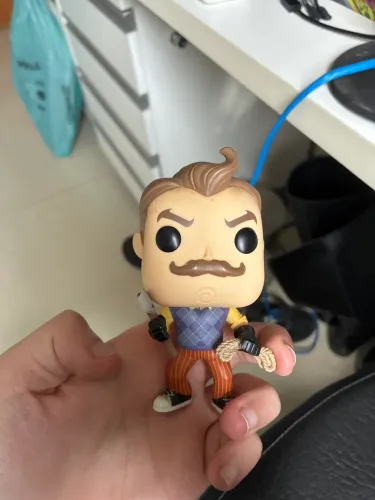 Funko pop hello neighbor 