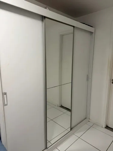 Guarda roupas de casal
