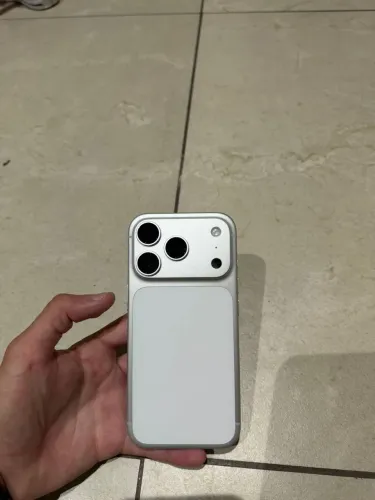 IPHONE 17 pro 512 gb