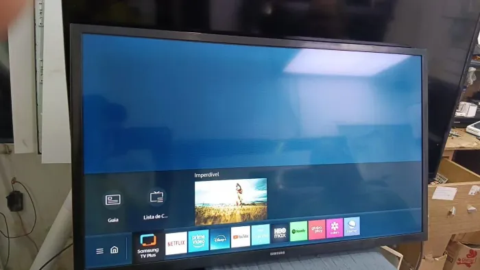 Smart TV Samsung 32" - Wi-Fi, Netflix, YouTube.<br>