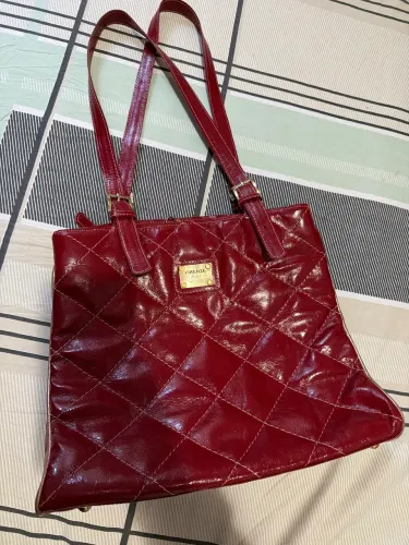 Bolsa vermelha
