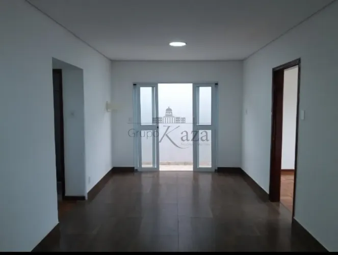 Casa Padrão em São José dos Campos