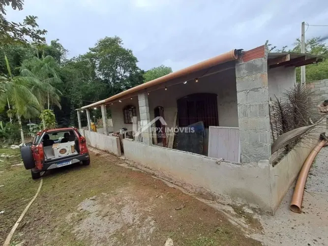 Ch370 - Chácara em , Itariri