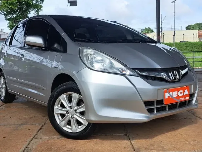 Honda Fit LX 1.4/ 1.4 Flex 8v/16v 5P Aut. 2014