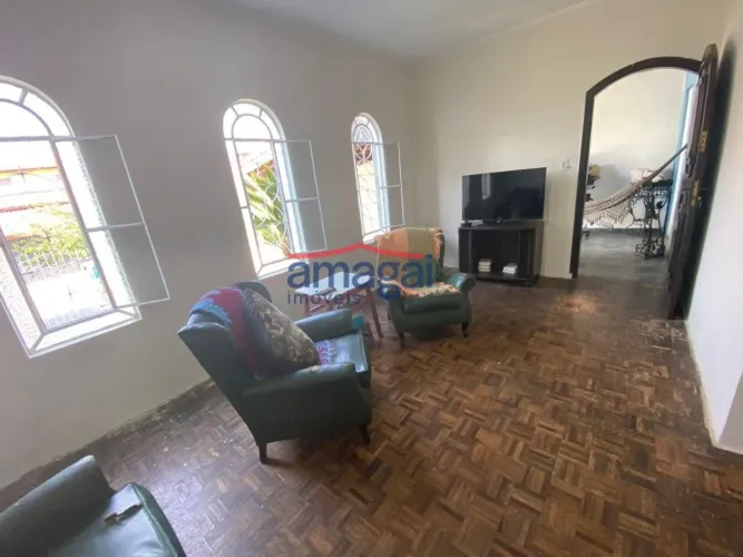 Casa para Venda - Jd. das Industrias - São José dos Campos