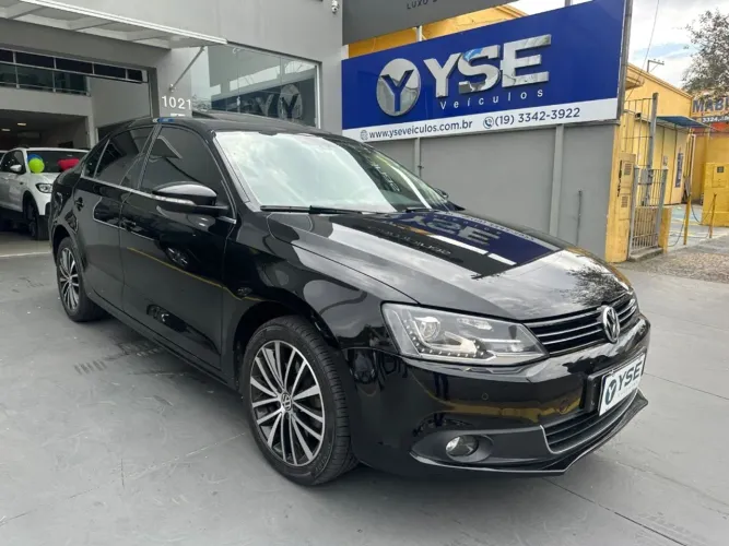 Volkswagen Jetta Highline 2.0 TSI 16V 4P Tiptronic 2014