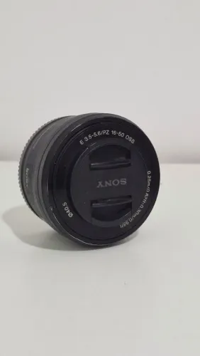 Sony E 16-50mm f/3.5-5.6 PZ OSS SELP1650