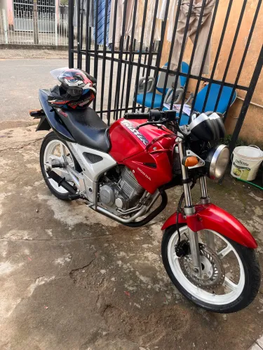 Twister 250 à venda