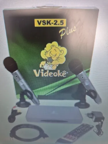 Aparelho Videoke 2.5 Plus original com 3.689 músicas 