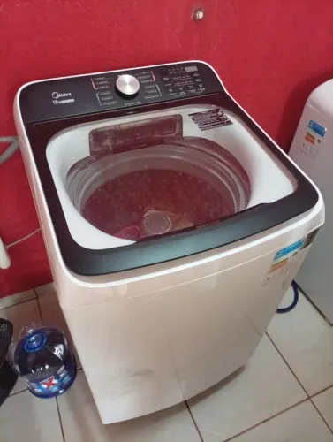 Lavadora de Roupas Midea 15kg Cesto Inox 13 Programas de Lavagem Branca Wave Agitator
