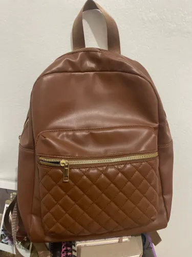 Mochila marrom estilosa