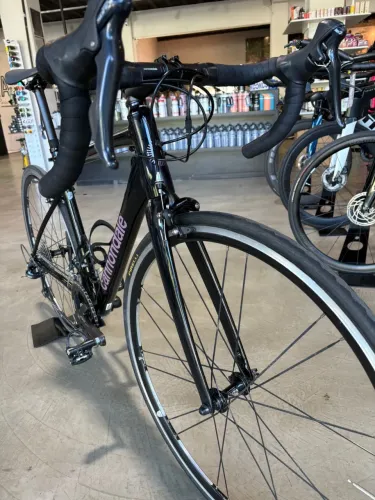 Cannondale óptimo sora tam 54 seminova com Pedal Shimano rs500 