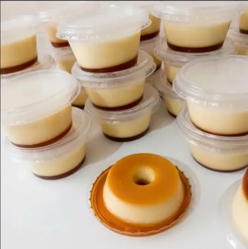 Doces para revenda e extra/ mini pudim, cocadas etc 
