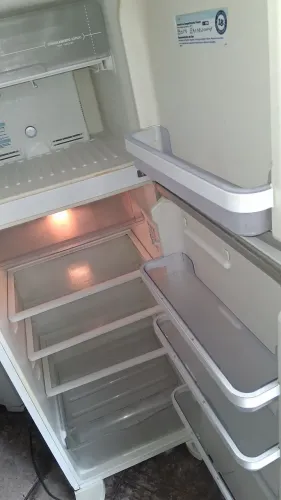 Vendemos essa geladeira elextrolux com 90 dias de garantia