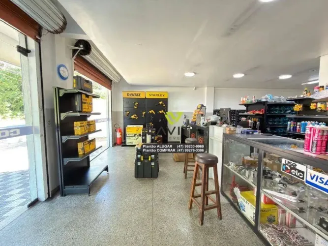 Loja de ferramentas acessórios e maquinas (Ponto comercial) Funcionando à venda, 76 m² por