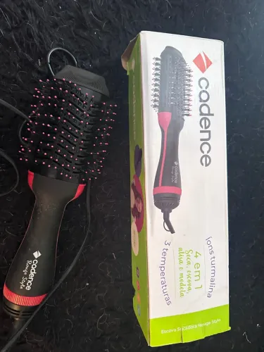 Escova secadora cadense rouge style 127v