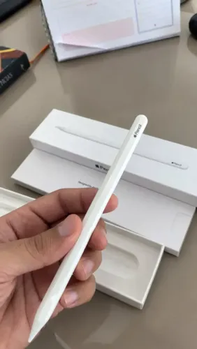 APPLE PENCIL 2° GERAÇÃO (NUNCA USADA)