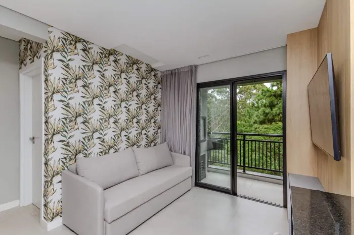 Apartamento Mobiliado para Locação no Centro de Balneário Camboriú