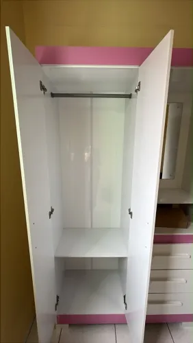 Guarda roupa de solteiro novo