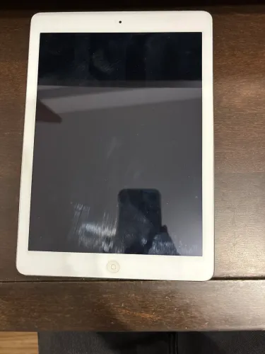 iPad Air 16GB Prata