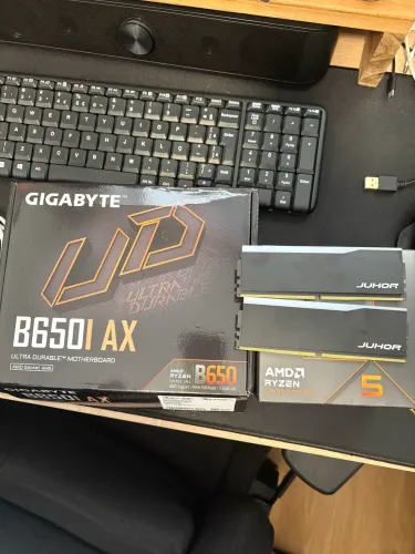Kit AM5 mini itx - processador + ram + placa mãe 