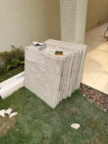 Piso porcelanato - 39 peças 80x80 
